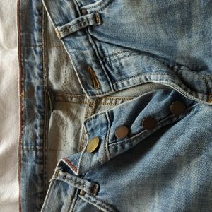 Boyfriend Crop Jeans